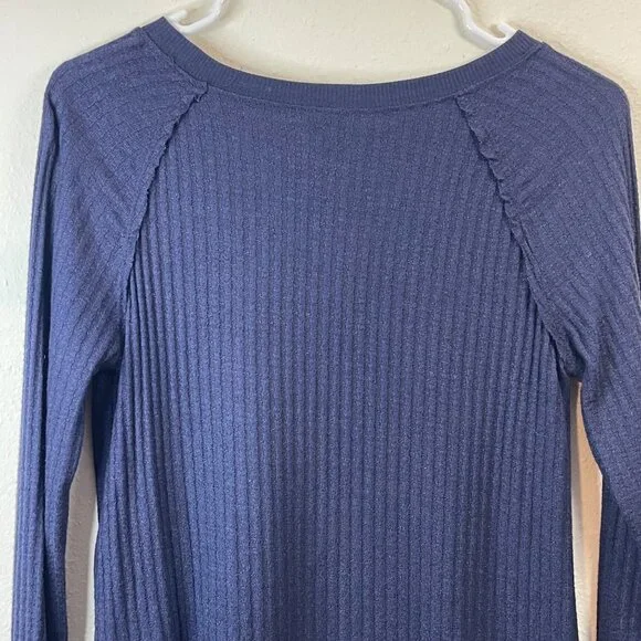 Art Class Blue Long-Sleeve Ribbed Knit Crew Neck Girls Top - Picture 4 of 9